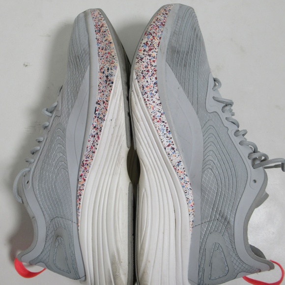 APL Men's Streamline Running Sneakers Light Gray Size 10 US / 9 UK / 43 EUR - Picture 8 of 12